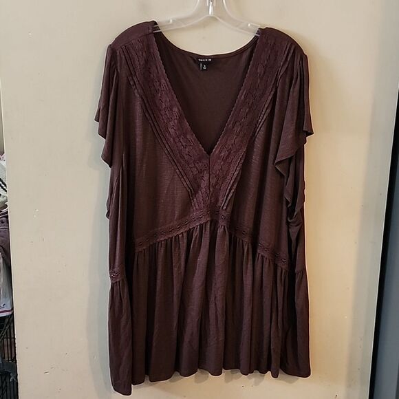 Beautiful Torrid top size 5 NWOT - Picture 1 of 5